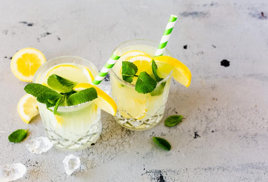 Frische Zitronenlimonade