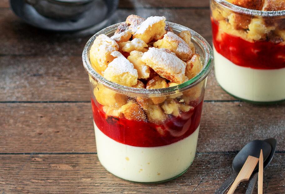 Bayern-Dessert mit Zwetschgenröster