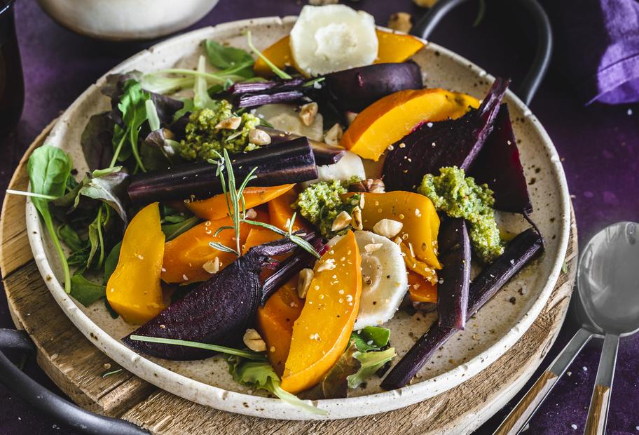 Herbst-Antipasti mit Kräuter-Nuss-Gremolata