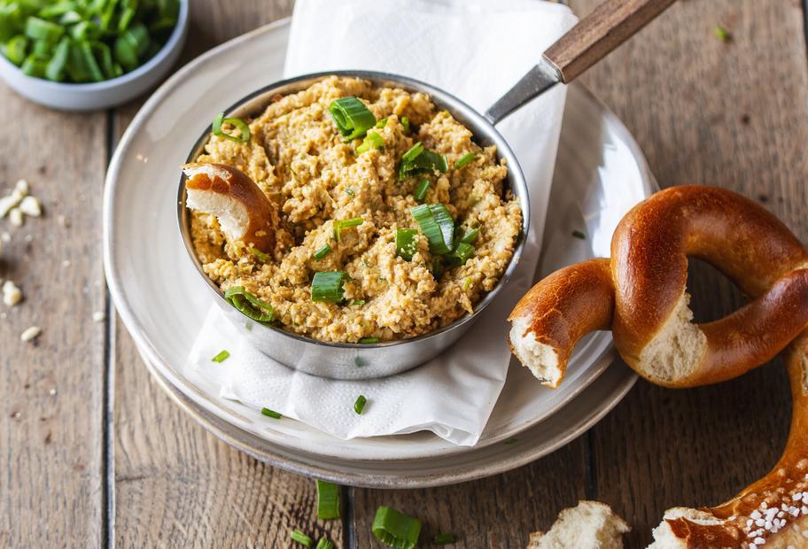 Veganer Obazda aus Cashewkernen