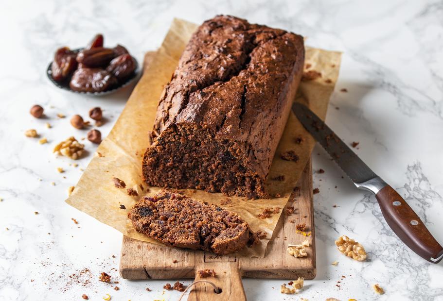 Veganes Früchtebrot mit Mandeln