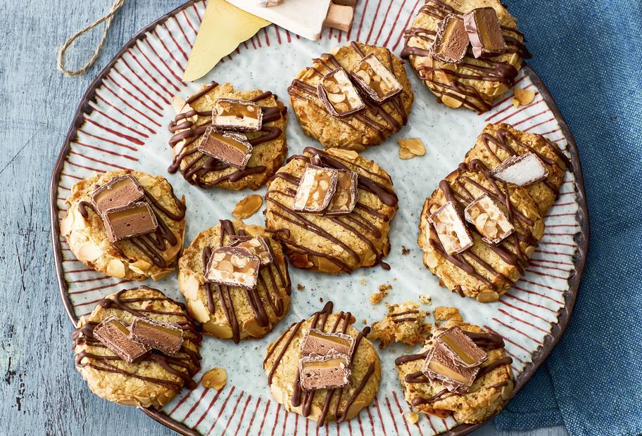 Mandeltaler mit Schokoriegelstücken