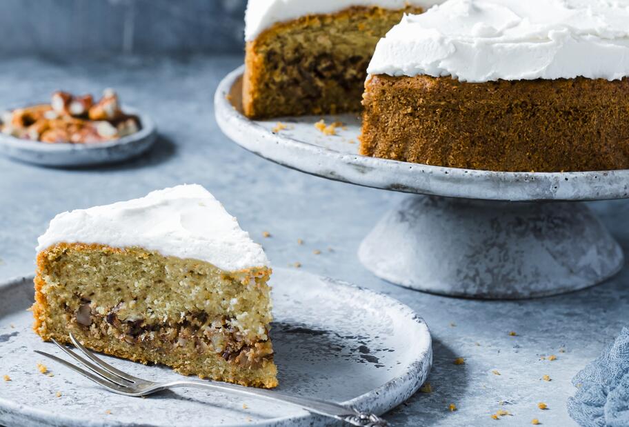 Pekanusskuchen mit White-Chocolate-Frosting
