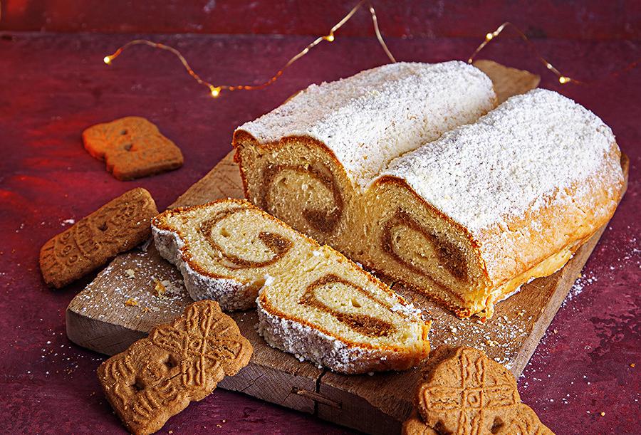 Spekulatius-Stollen mit Quark und ohne Hefe