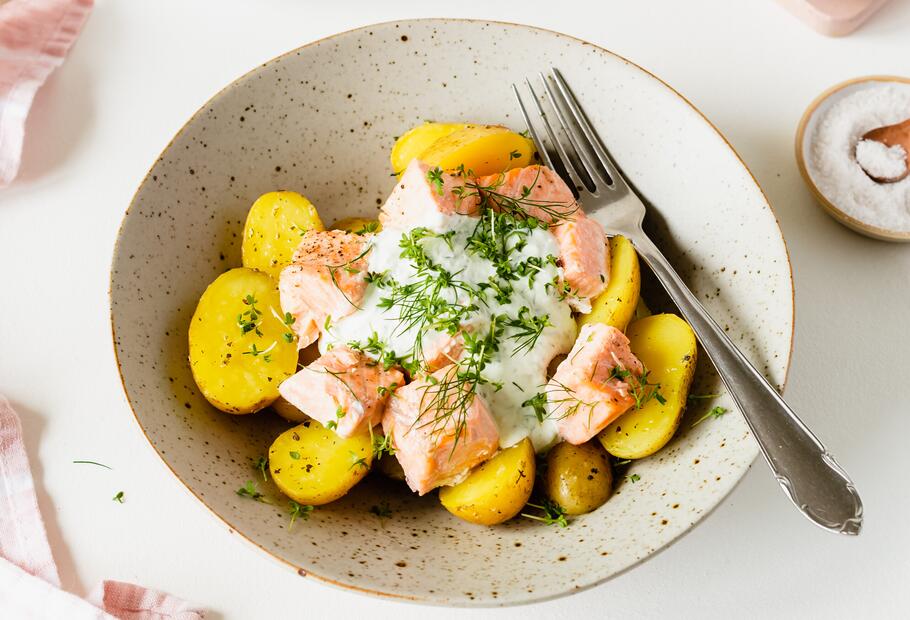 Drillinge mit Lachs und Dill-Quark