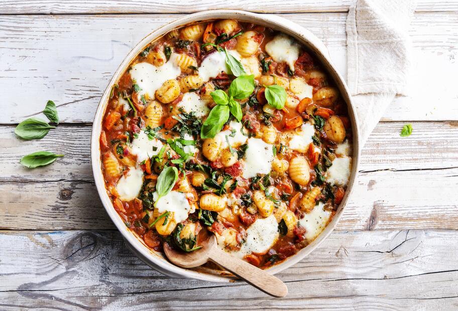 Gnocchi-Gratin mit Tomatensoße