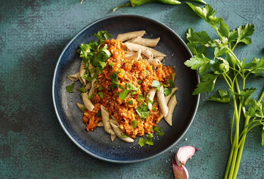 Vegane Blumenkohl-Bolo mit Pasta