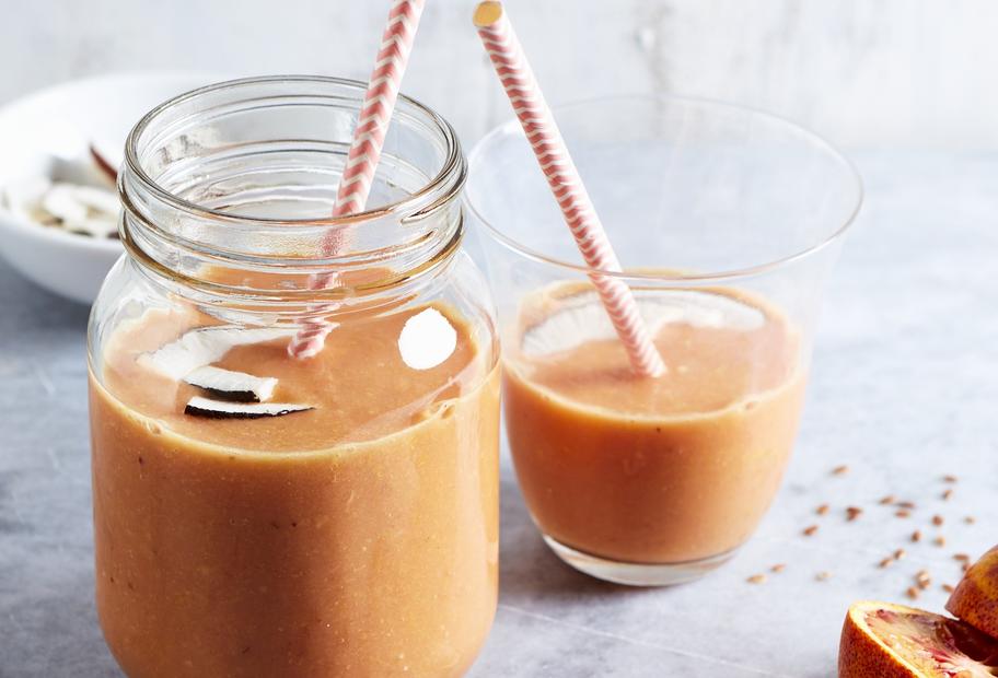 Fruchtiger Blutorangenshake