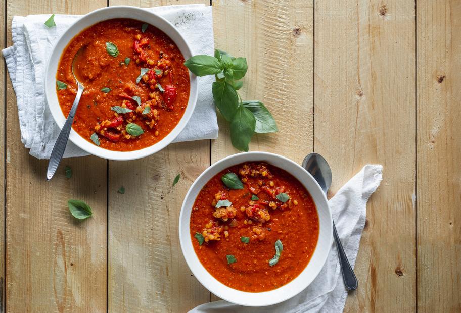 Tomaten-Paprika-One-Pot mit roten Linsen