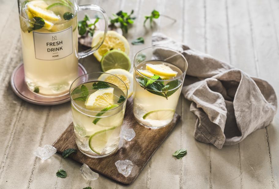 Eistee mit grünem Tee