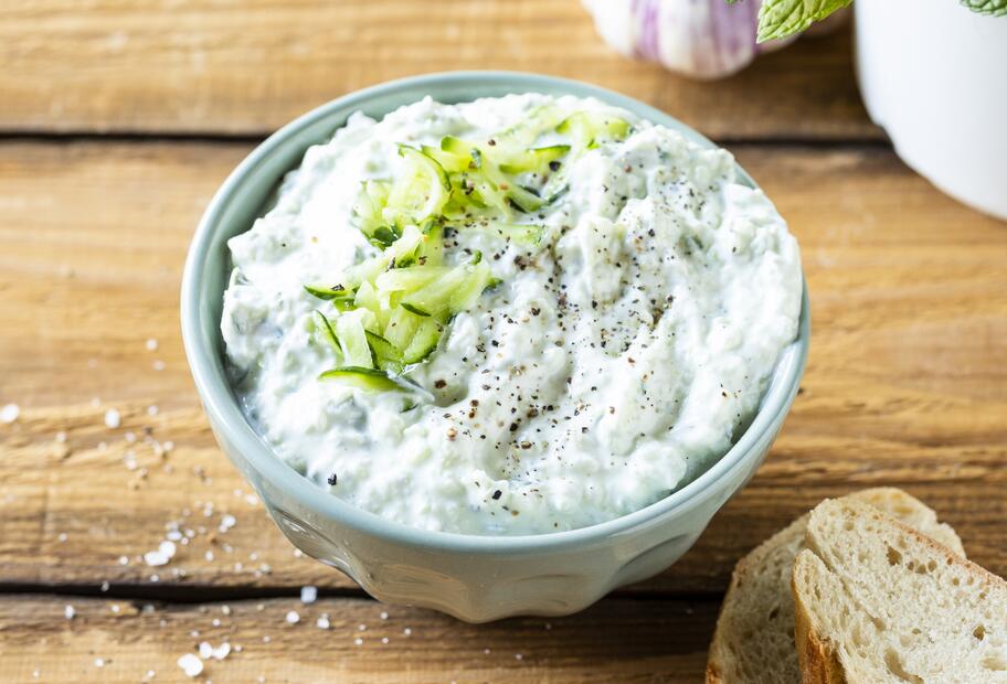 Low-Fat-Zaziki mit Quark
