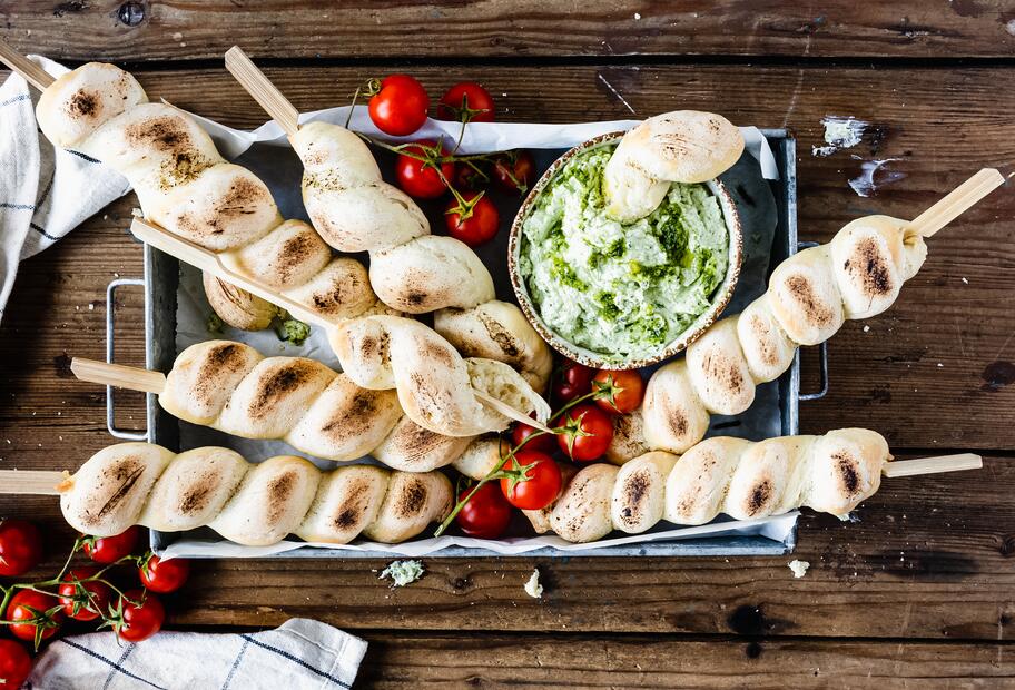 Stockbrot einfach selber machen