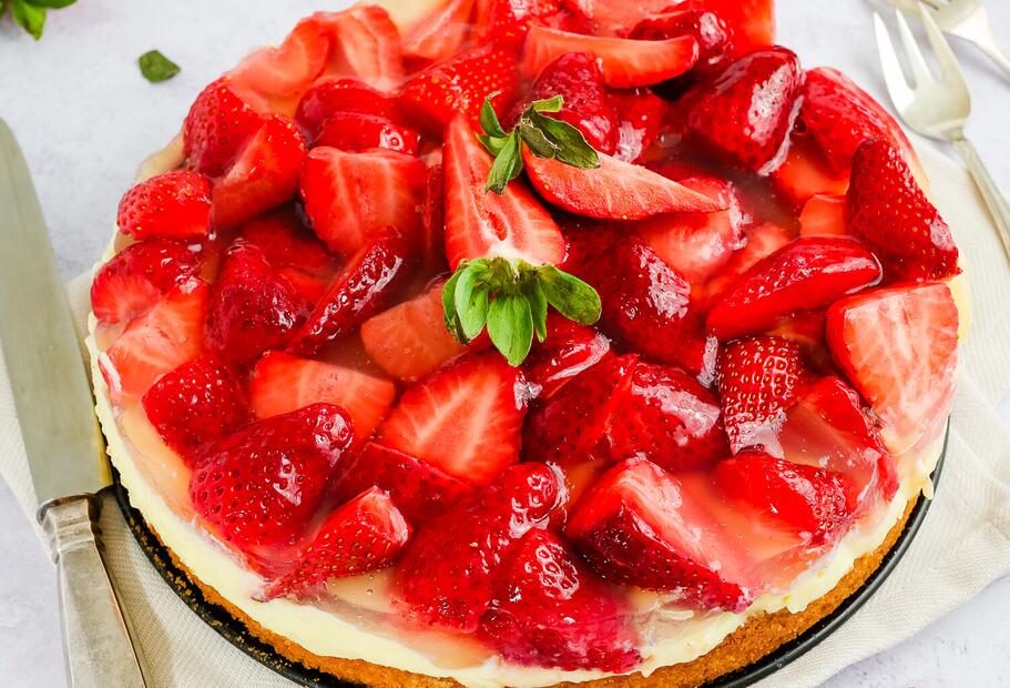 Erdbeerkuchen mit Vanillepudding