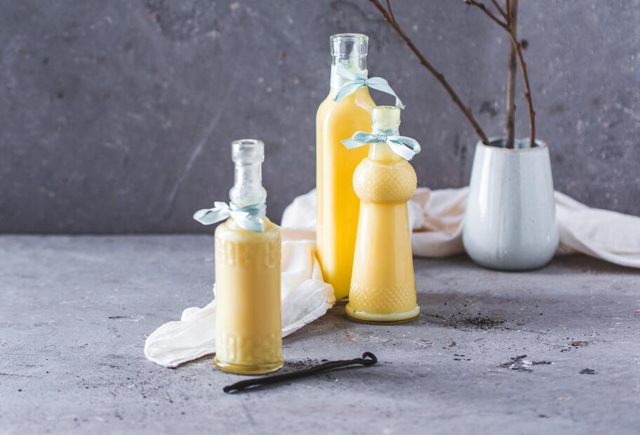 Eierlikör mit Likör 43