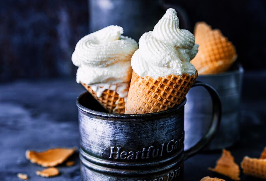 Vanille-Softeis aus 4 Zutaten