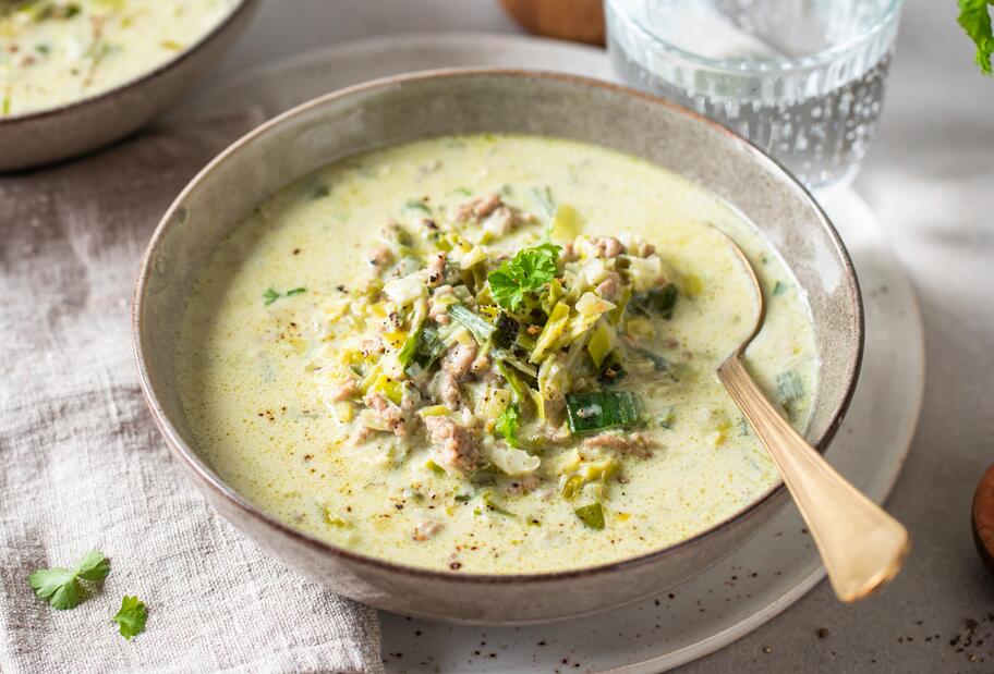 Klassische Käse-Lauch-Suppe