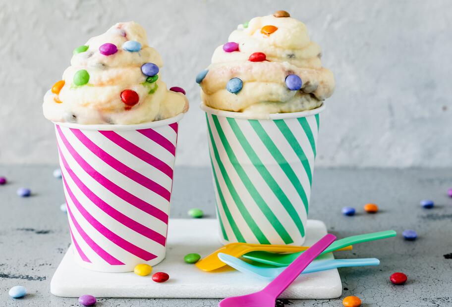 „McFlurry®“ Eis mit „Smarties“