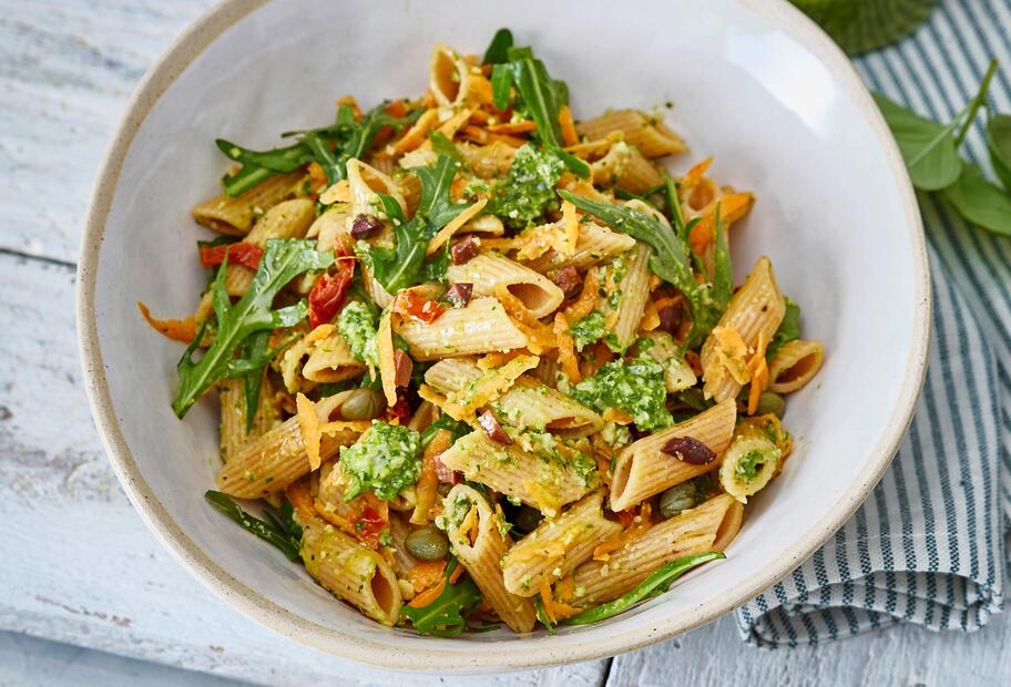 Vollkornpenne mit Blitzpesto