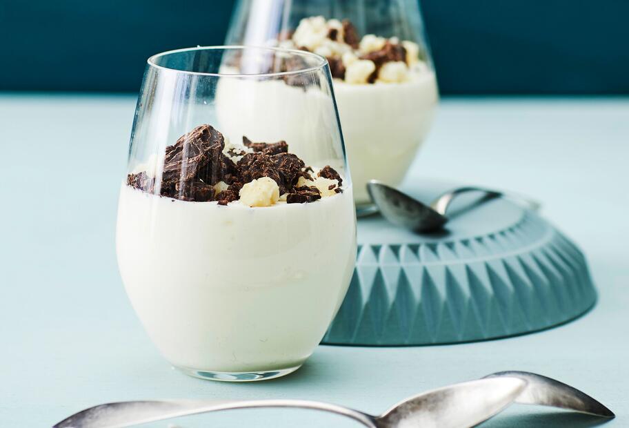 Weiße Schokomousse aus 4 Zutaten