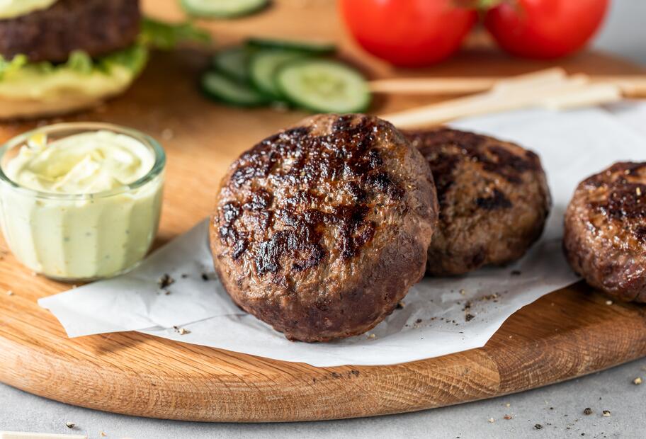 Klassische Burger-Pattys
