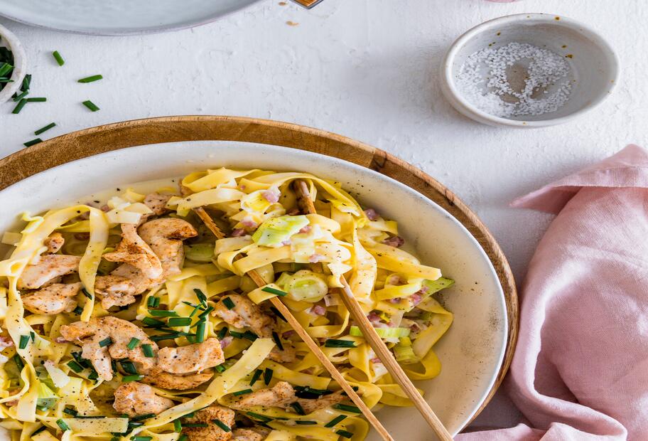 Tagliatelle Flammkuchen-Style