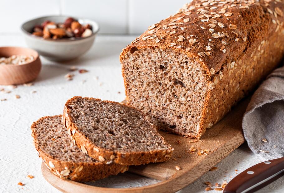 Einfaches Dinkelbrot mit dem Thermomix® Einfaches Dinkelbrot mit dem Thermomix®