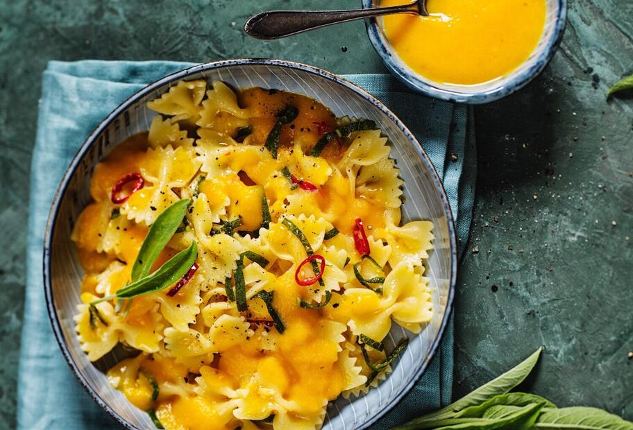 Pasta mit Kürbissoße