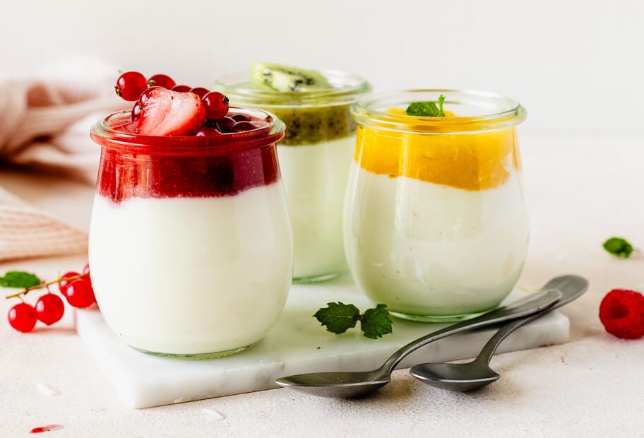 Joghurt mit Fruchtmus