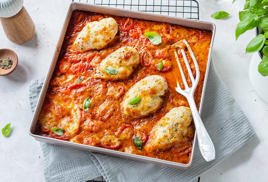 Überbackenes Caprese-Chicken