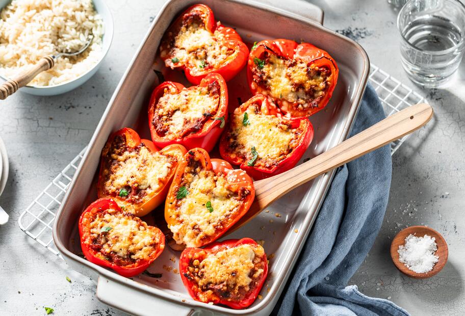 Gefüllte Paprika mit Veggie-Hack