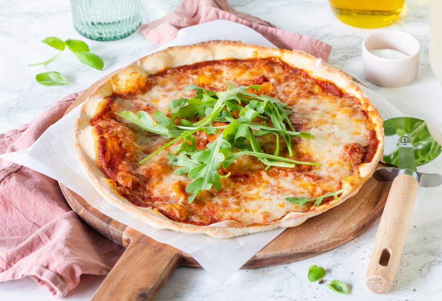 Skyr-Pizza ohne Hefe