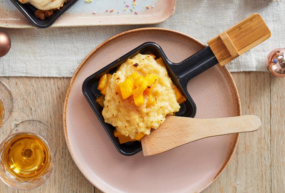 Milchreis-Pfännchen mit Pfirsich