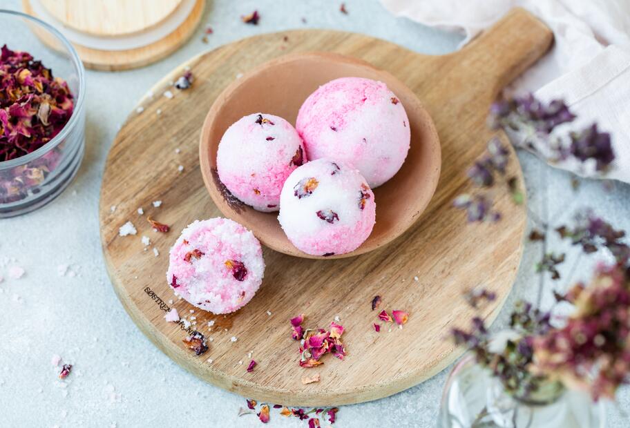 Entspannende Badebomben