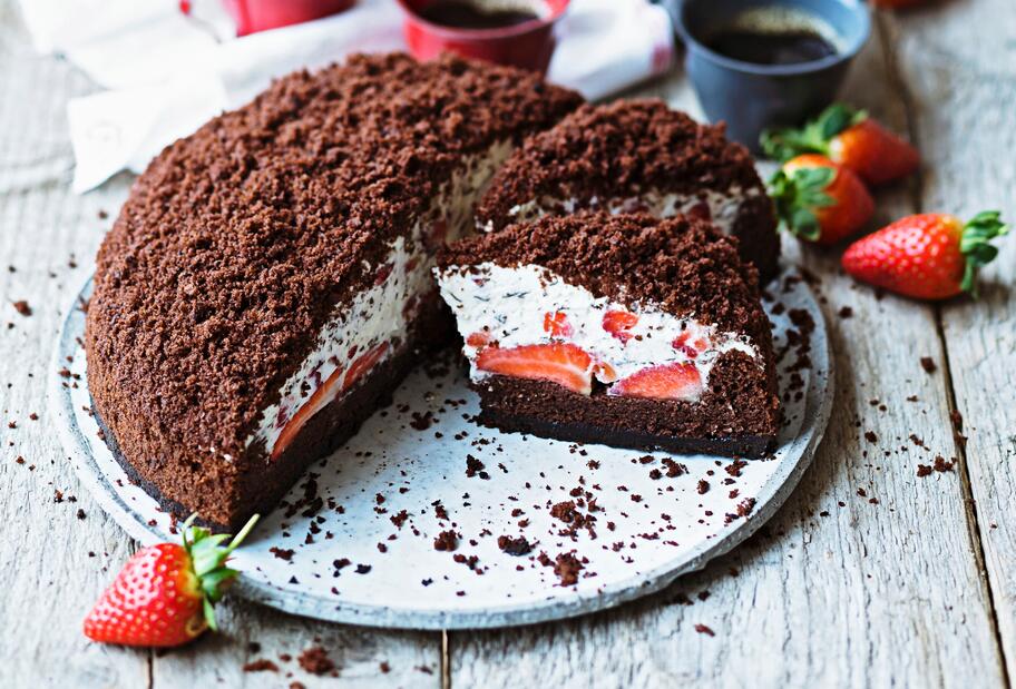 Maulwurftorte mit Eierlikör-Sahne