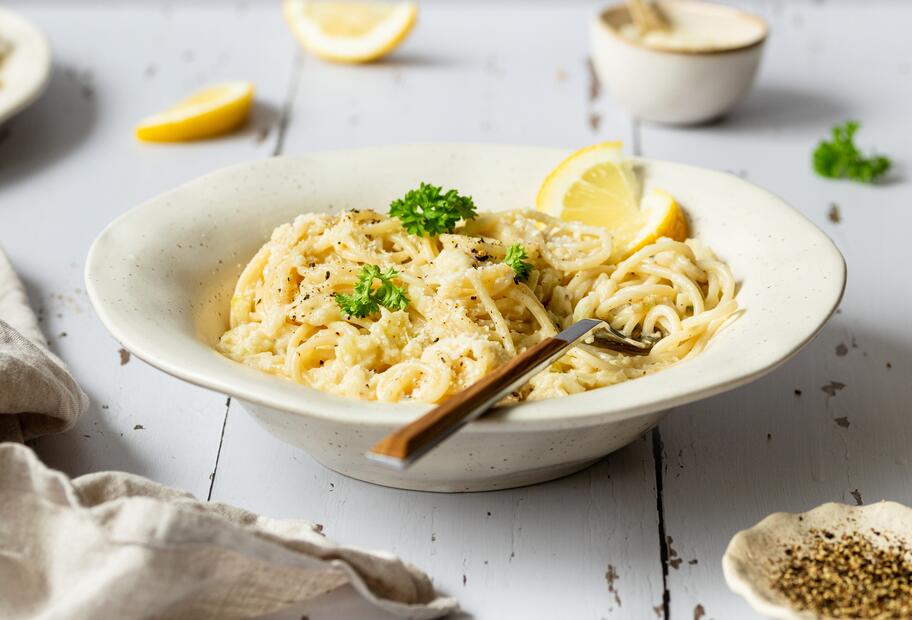 Pasta mit karamellisierten Zwiebeln