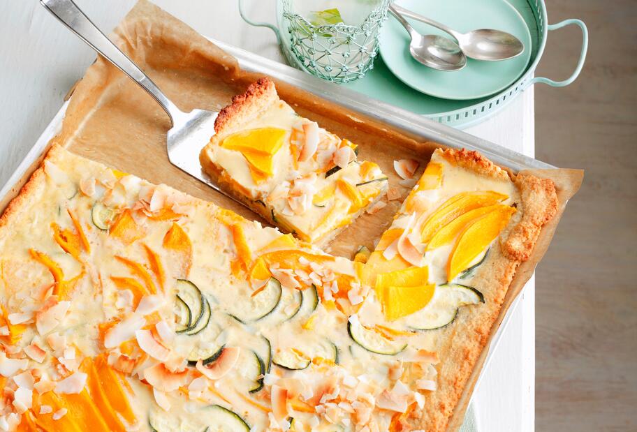 Zucchini-Quiche mit Mango