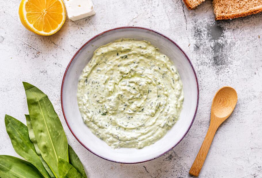 Cremiger Bärlauch-Dip