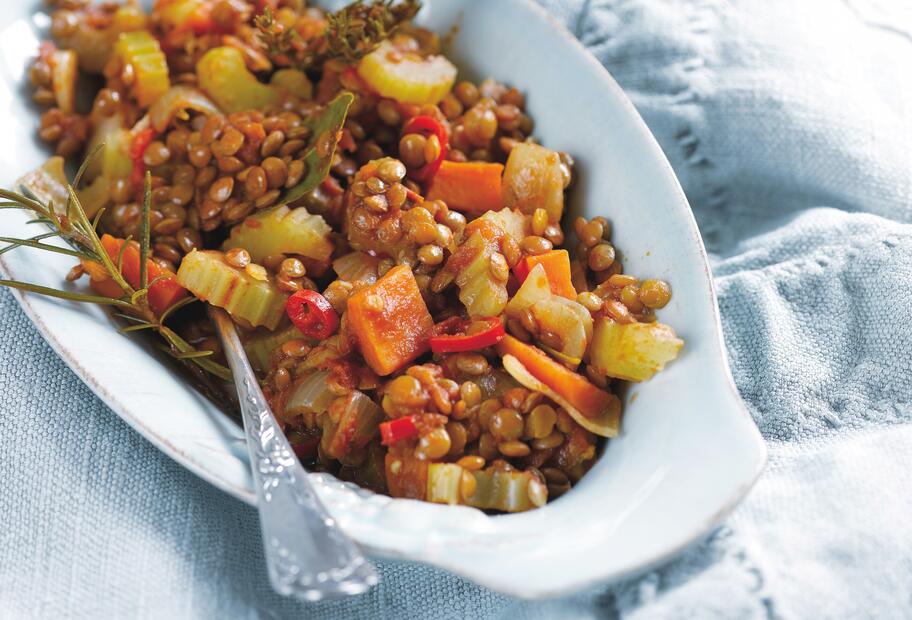 Veganer Linseneintopf mit Karotten