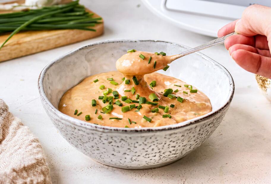 Geröstete Knoblauch-Soße mit dem Thermomix® Geröstete Knoblauch-Soße mit dem Thermomix®