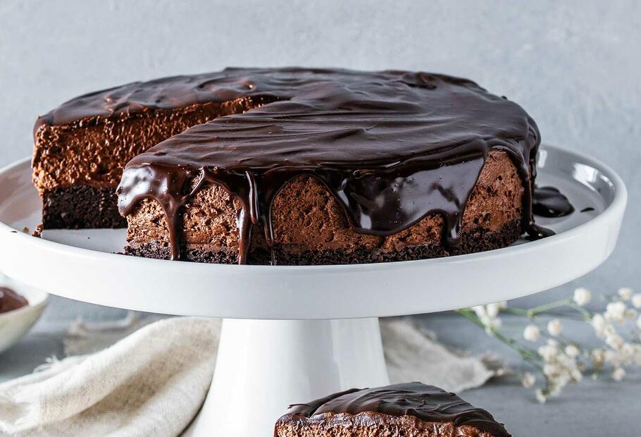 Cremige Schokomousse-Torte