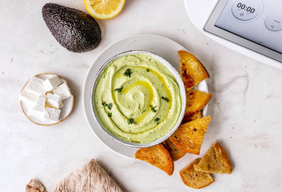 Cremiger Avocado-Feta-Dip für den Thermomix®