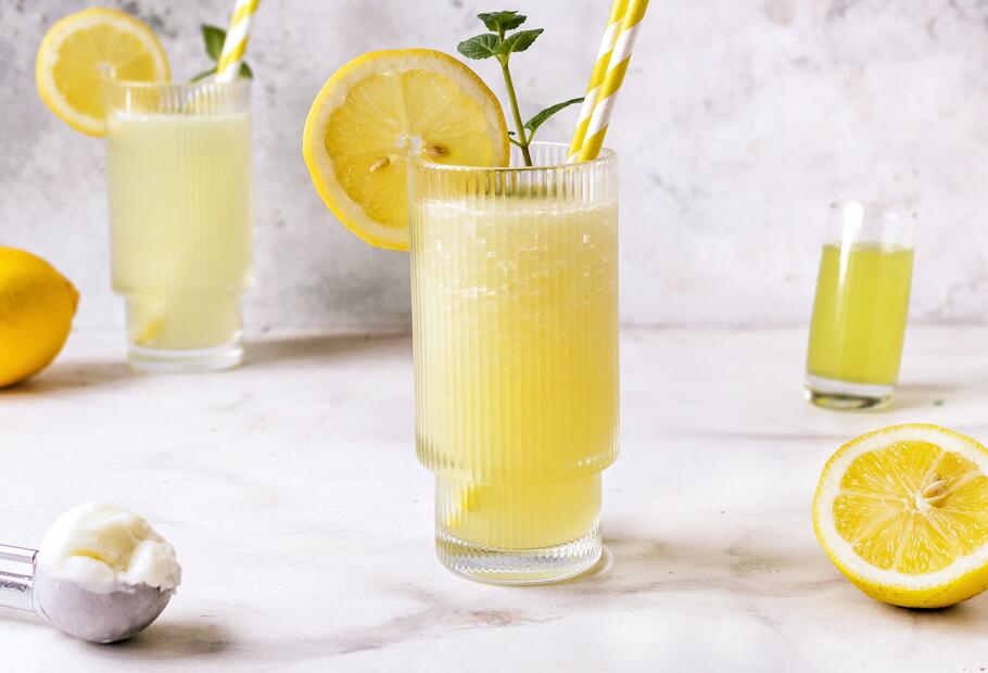 Frozen Limoncello Spritz