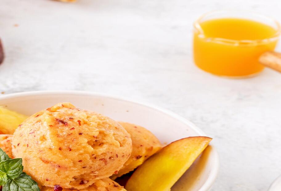 Pfirsich-Eis mit nur 3 Zutaten