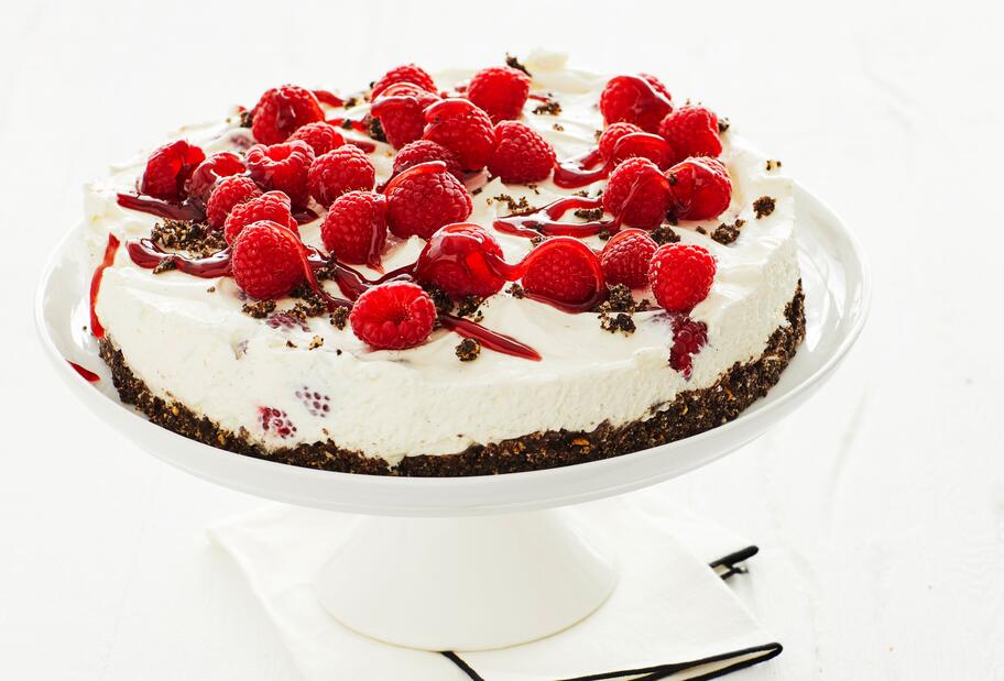 Cremiger Himbeer-Frischkäse-Kuchen