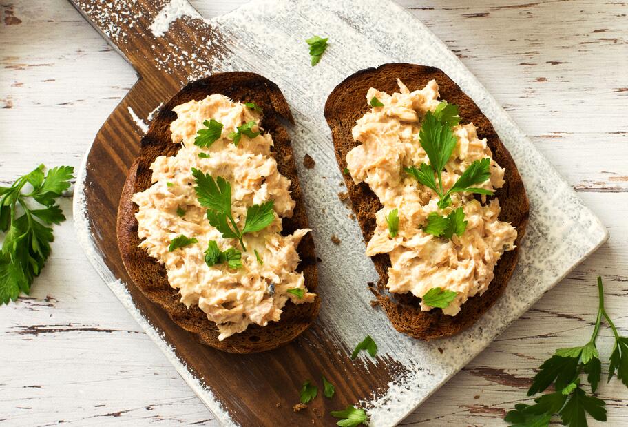 Lachs-Dip mit Frischkäse