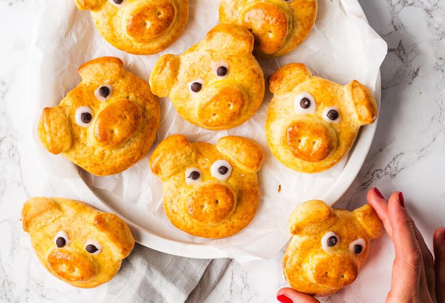 Glücksschweine aus Quark-Öl-Teig