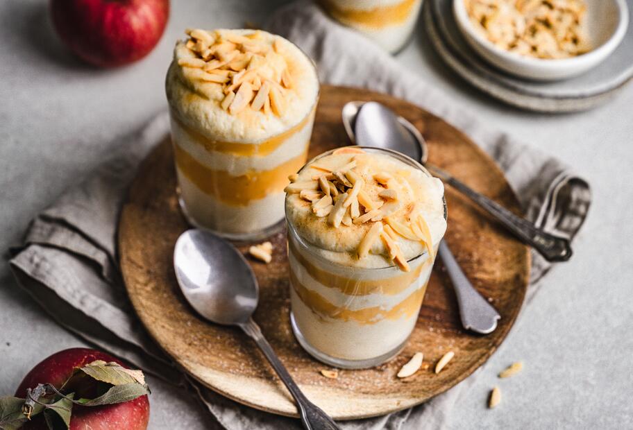 Apfel-Quark-Dessert mit Zimt