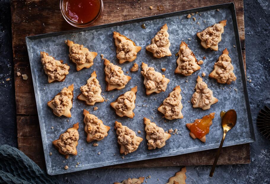 Tännchen mit Knusperstreuseln