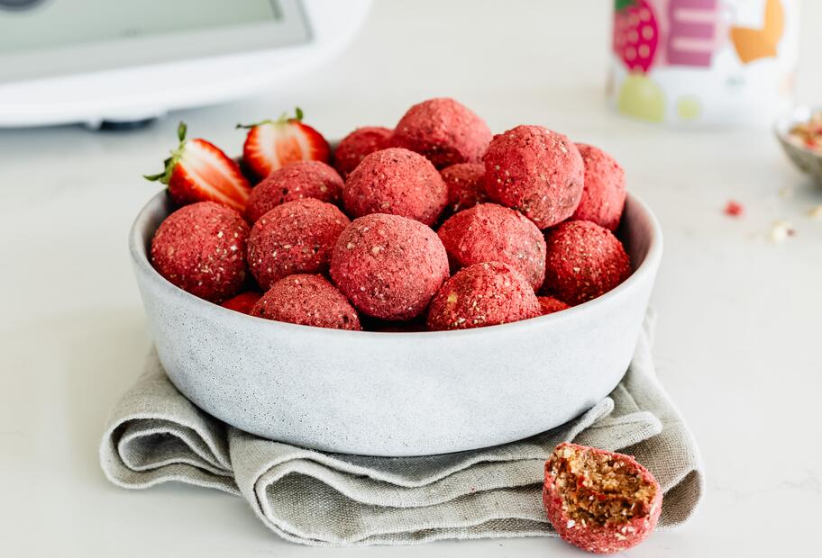 Erdbeer-Energy-Balls