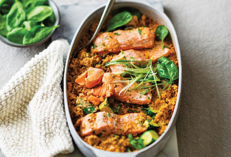 Lachs mit mediterranem Couscous